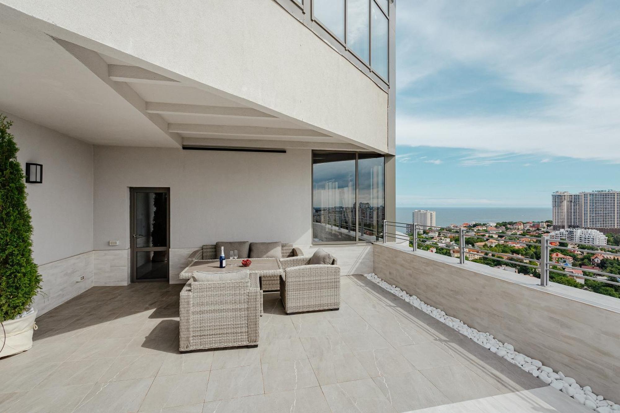 Plaza Arcadia Apartments Одеса Стая снимка